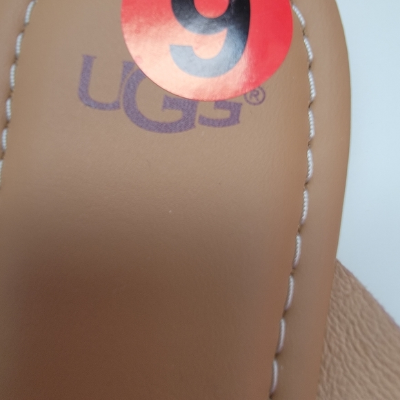 UGG Australia FONDA Seashell Pink SUEDE BOW SANDAL - Picture 4 of 8